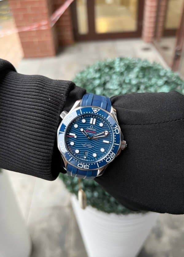 Omega Seamaster Diver 300M 8