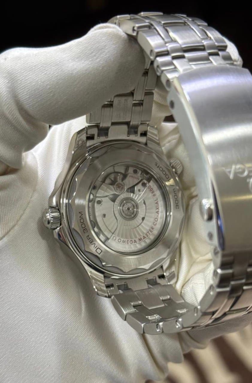 Omega Seamaster Diver 300M 8