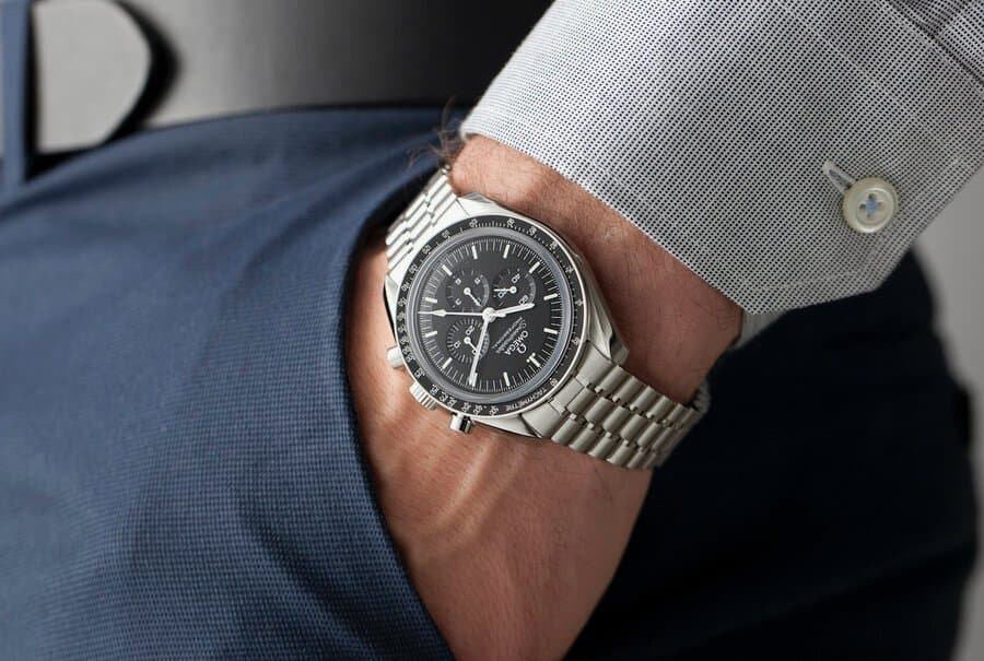 Omega Speedmaster Moonwatch Professional 4