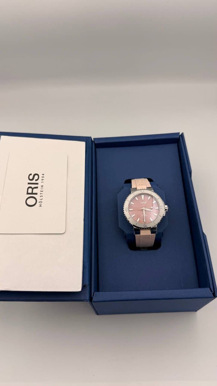Oris Aquis Date 2
