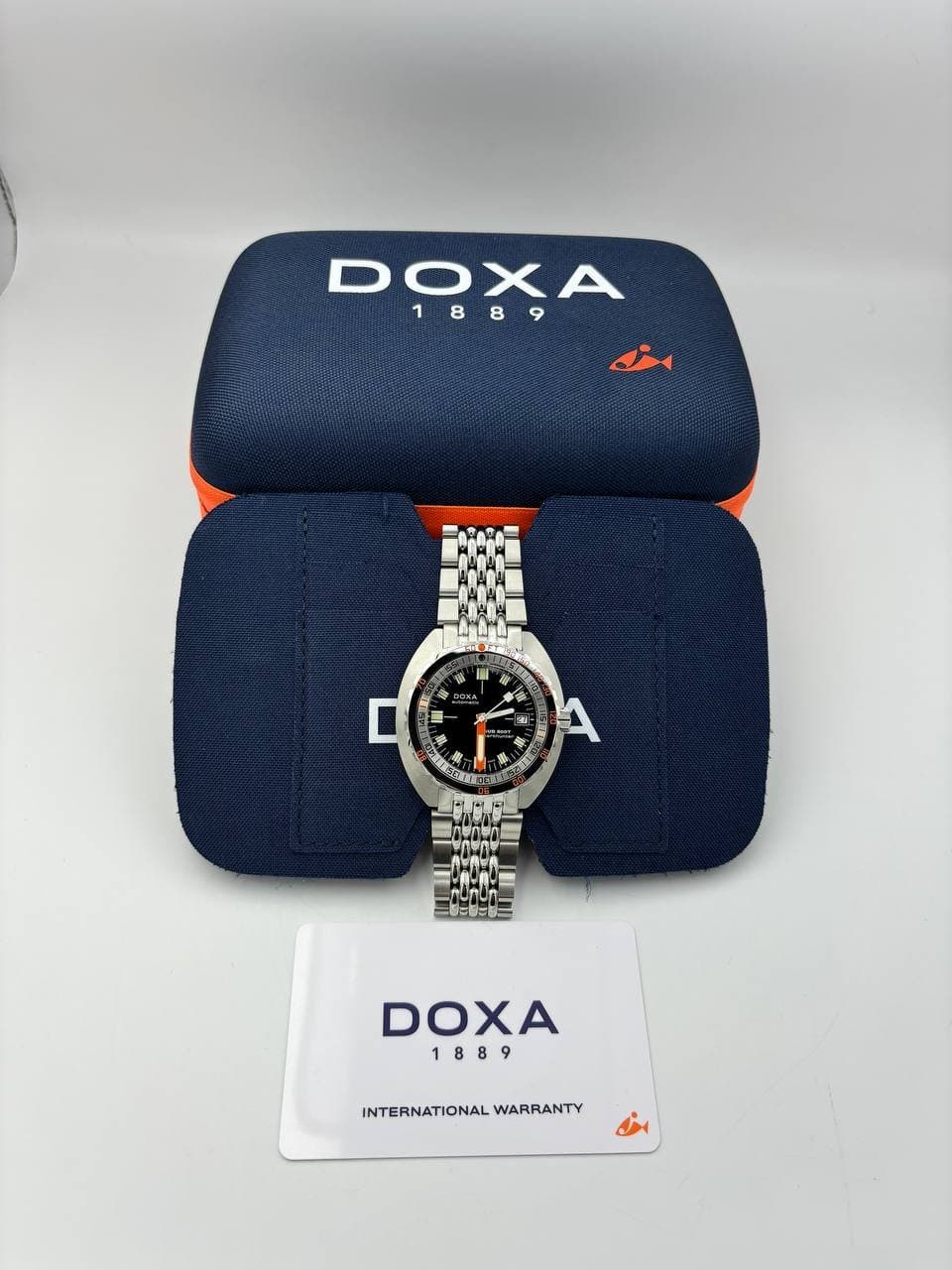 Doxa SUB 300T Black 3