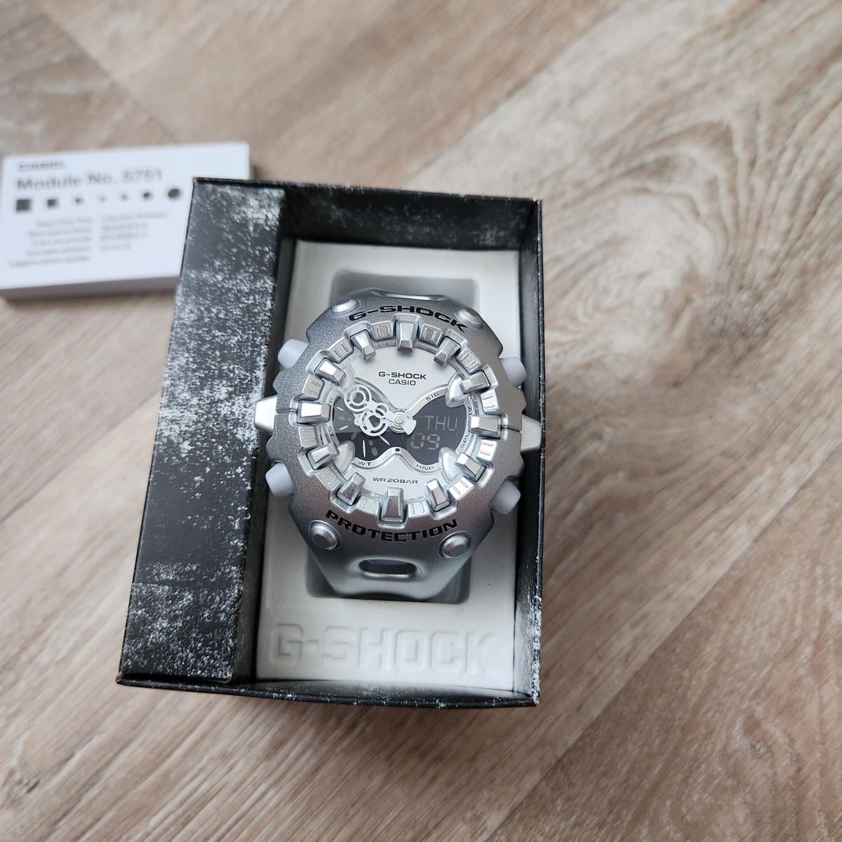 Casio G-Shock GA-V01A-8A 2