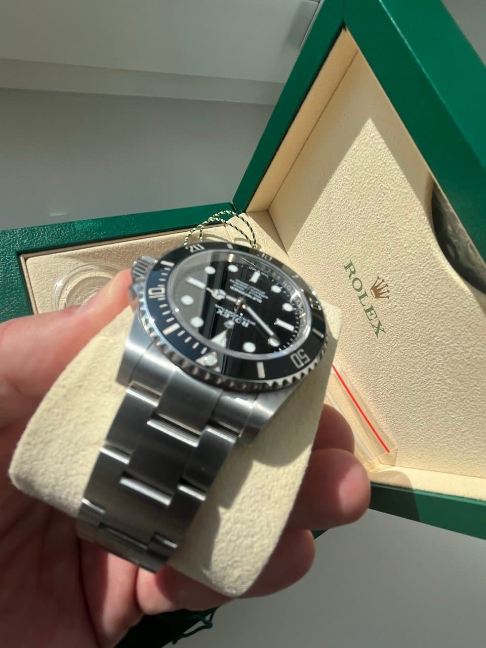 Rolex Submariner  41 mm (124060) 2