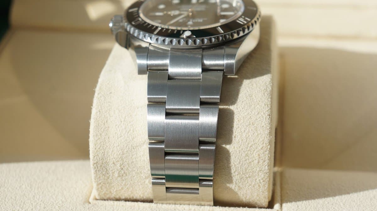 Rolex Submariner  41 mm (124060) 12