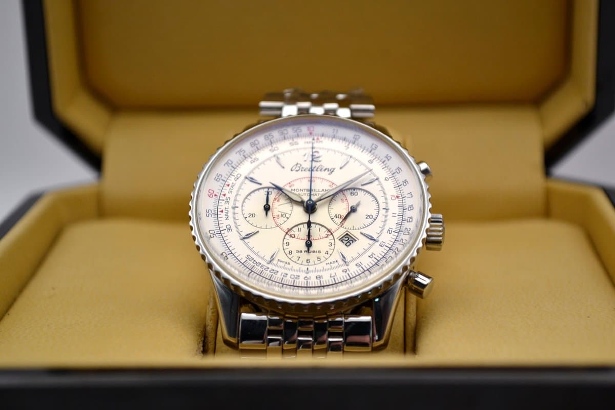 Breitling Montbrillant Navitimer 38 mm 2