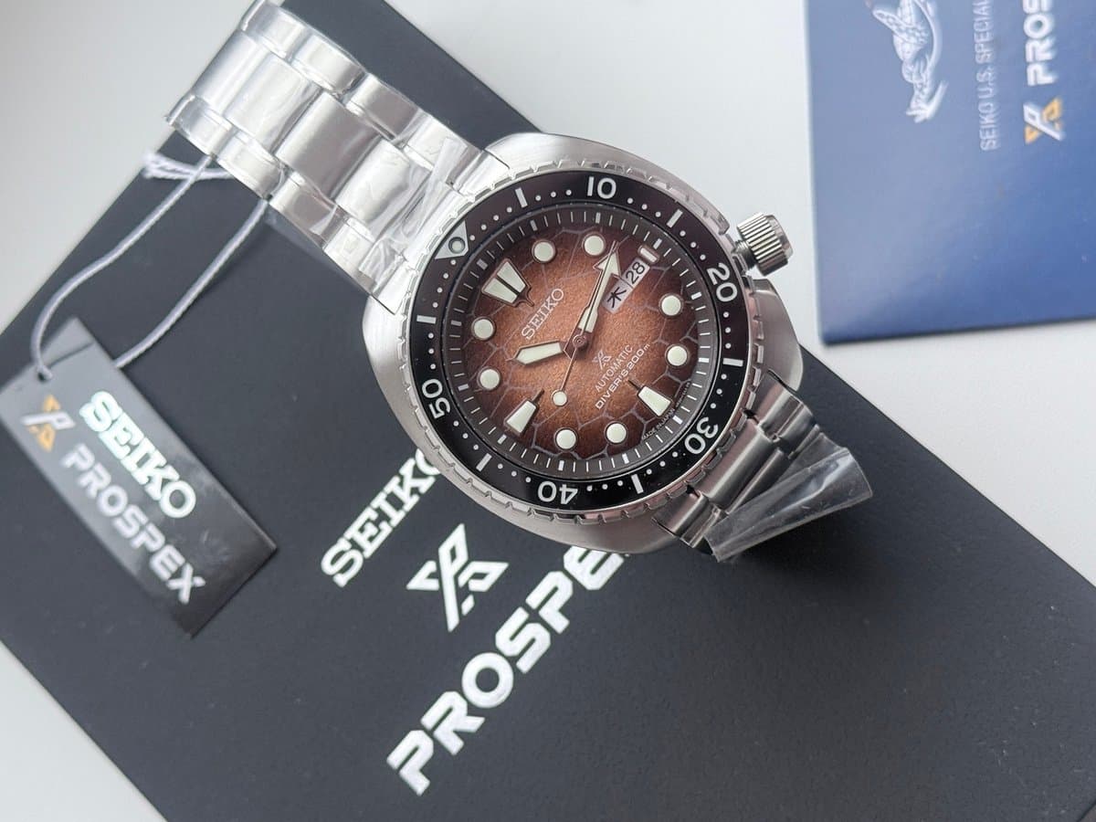 Seiko U.S. SPECIAL EDITION PROSPEX KING TURTLE SRPH55 СПЕЦИАЛЬНОЕ ИЗДАНИЕ ДЛЯ АМЕРИКАНСКОГО РЫНКА, КОРИЧНЕВЫЙ ЦИФЕРБЛАТ В СТИЛЕ ПАНЦИРЯ ЧЕРЕПАШКИ, ДЕНЬ НЕДЕЛИ НА ЯПОНСКОМ, MADE IN JAPAN 8