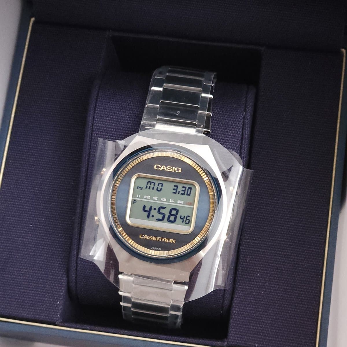 Casio TRN-50SS-2A | CasioTron | 50th Anniversary 3