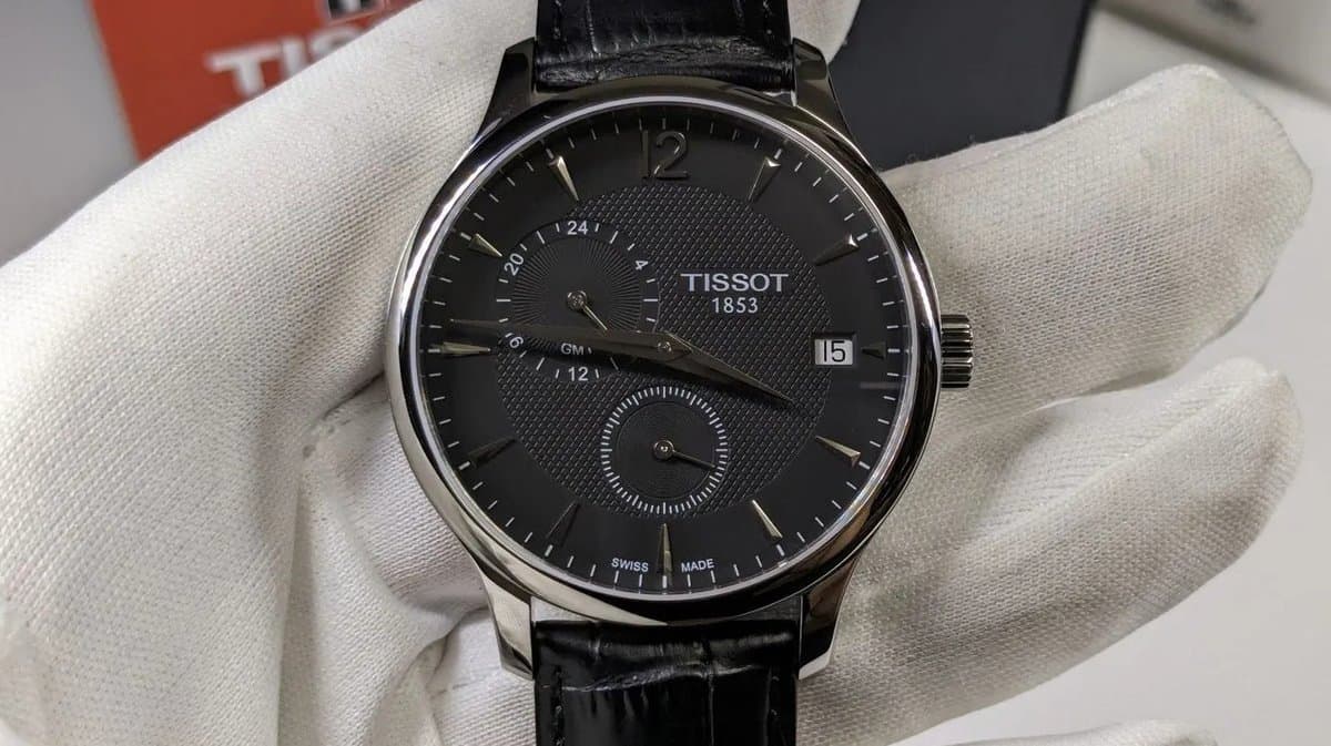 Tissot T063.639.16.057.00 TRADITION GMT чёрный фактурный циферблат, чёрный кожаный ремешок, корпус 42мм (МУЖСКИЕ) 3